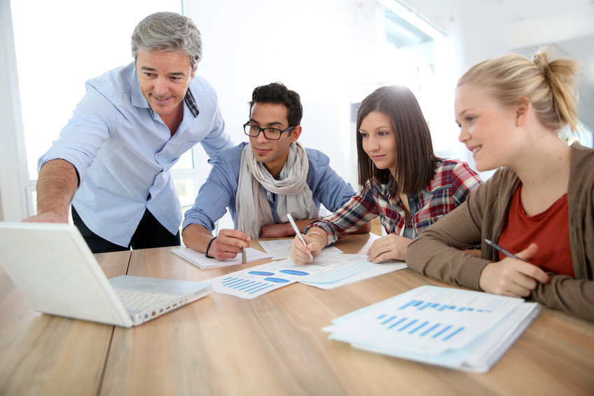 Pourquoi choisir une école de commerce et management ?